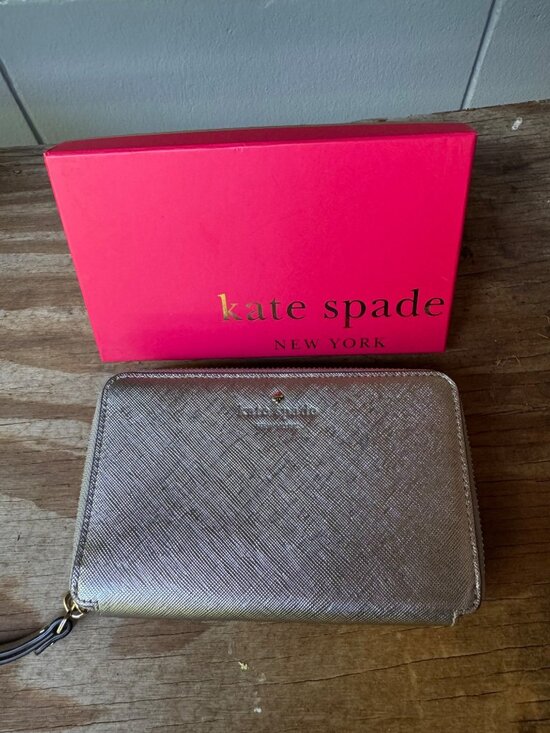 Kate Spade Handbags - Kate Spade Neda Wellesley Wallet NWT Metallic Bronze Saffiano Zip Around Box
